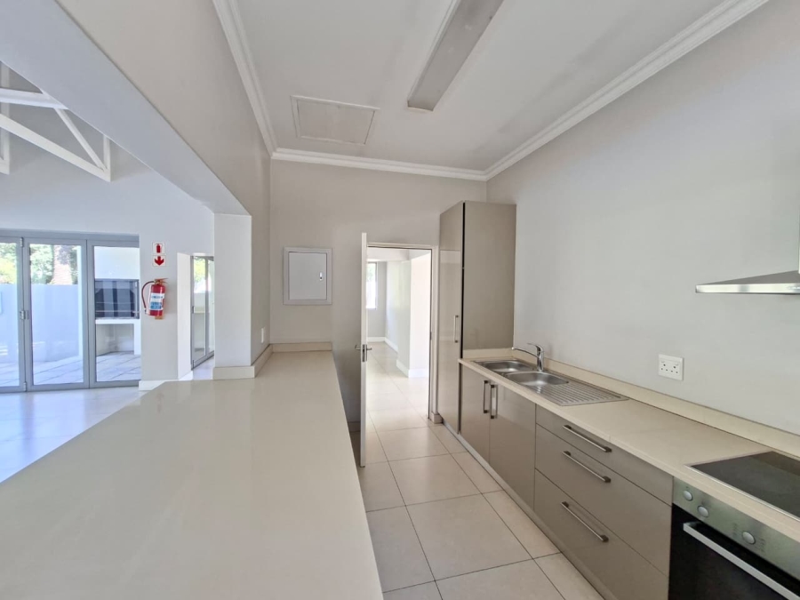 2 Bedroom Property for Sale in Wendywood Gauteng