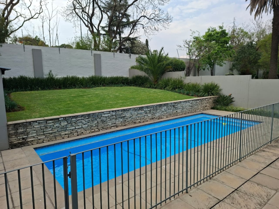 2 Bedroom Property for Sale in Wendywood Gauteng