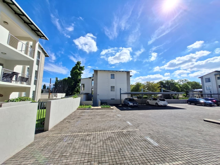 2 Bedroom Property for Sale in Wendywood Gauteng