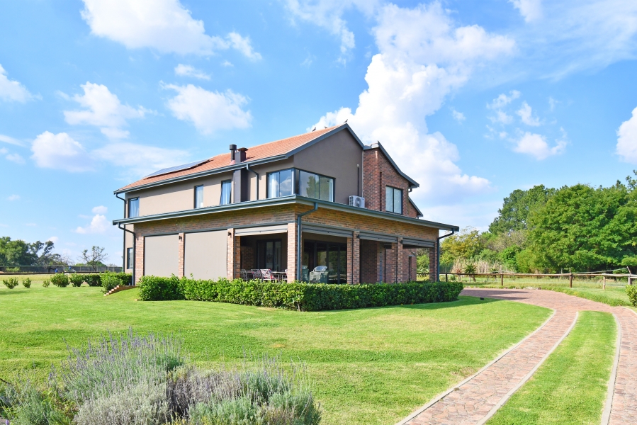 4 Bedroom Property for Sale in Sun Valley Gauteng