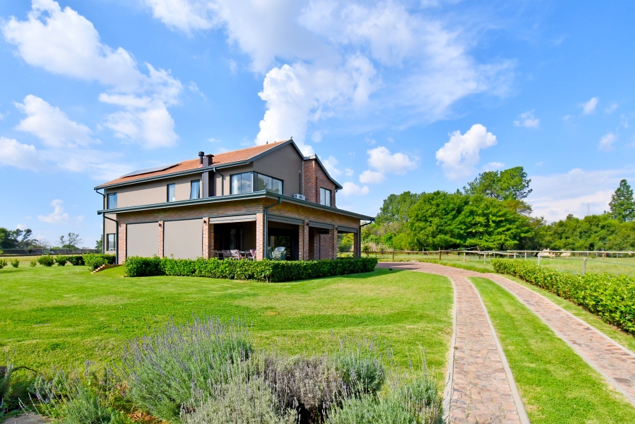 4 Bedroom Property for Sale in Sun Valley Gauteng