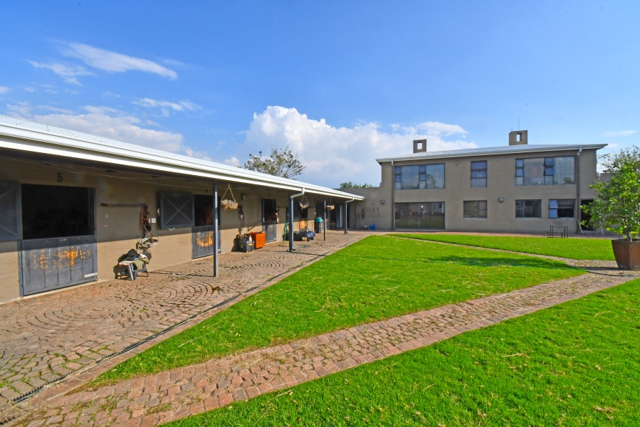 4 Bedroom Property for Sale in Sun Valley Gauteng