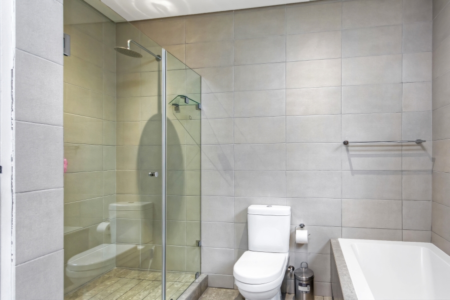 3 Bedroom Property for Sale in Crowthorne AH Gauteng