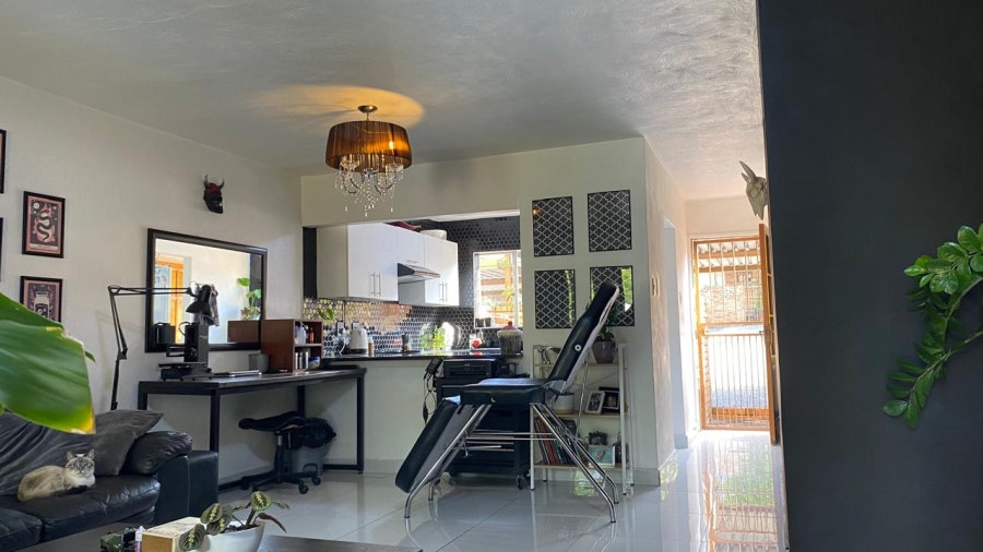 2 Bedroom Property for Sale in Honeydew Gauteng