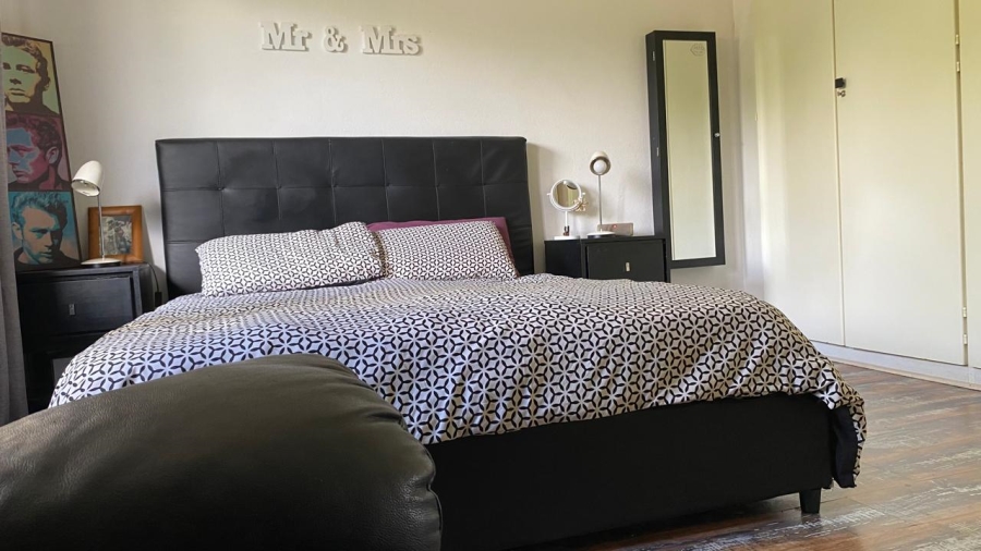 2 Bedroom Property for Sale in Honeydew Gauteng