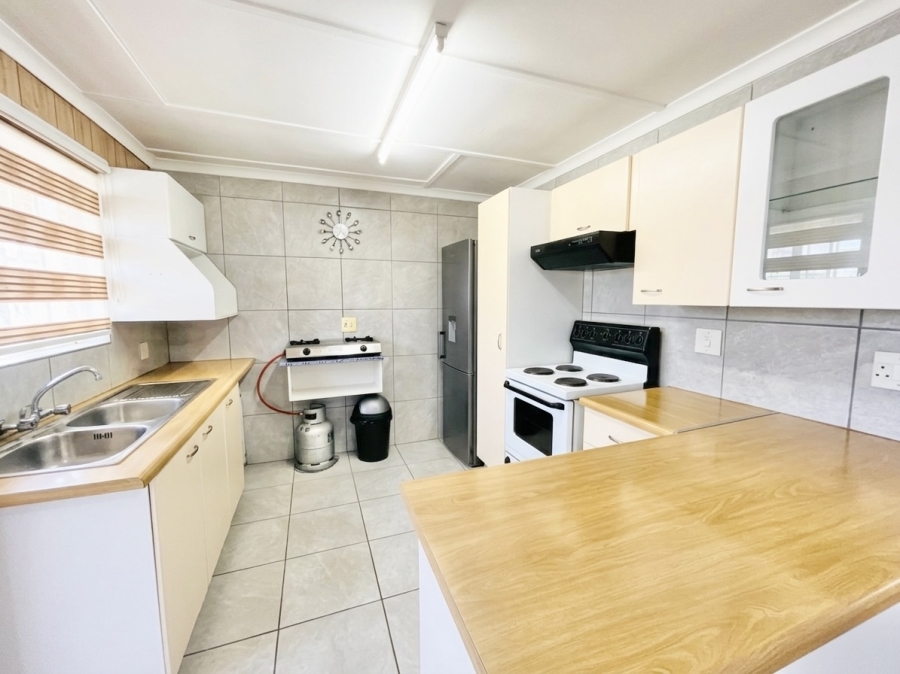 2 Bedroom Property for Sale in Bryanston Gauteng