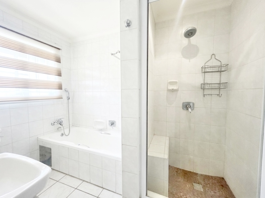 2 Bedroom Property for Sale in Bryanston Gauteng