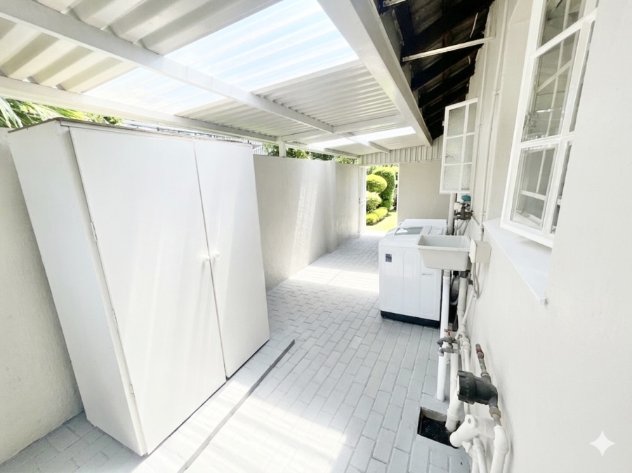 2 Bedroom Property for Sale in Bryanston Gauteng