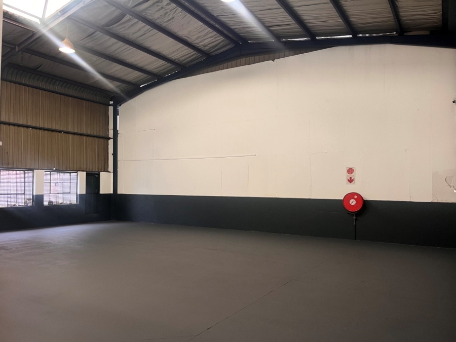 To Let Commercial Property for Rent in Jet Park Gauteng