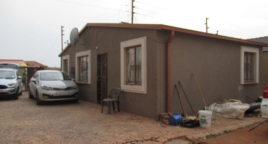 3 Bedroom Property for Sale in Protea Glen Gauteng