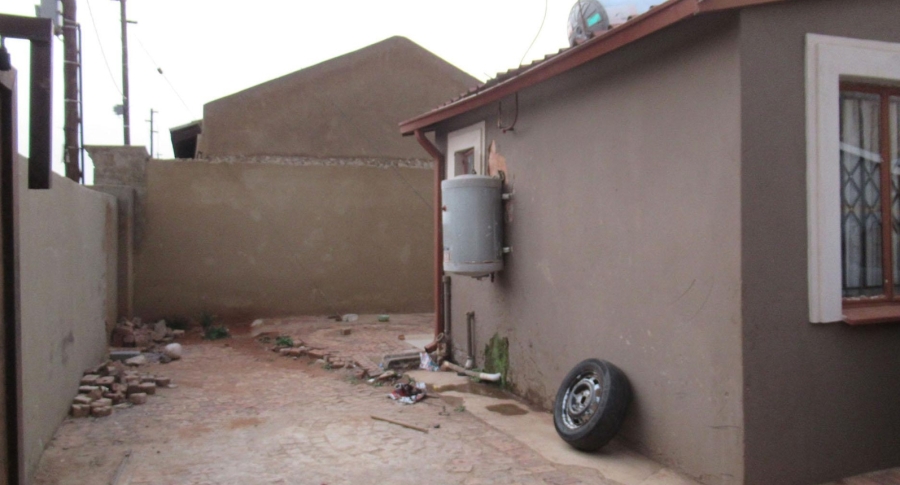 3 Bedroom Property for Sale in Protea Glen Gauteng