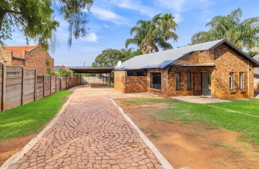 3 Bedroom Property for Sale in Suiderberg Gauteng