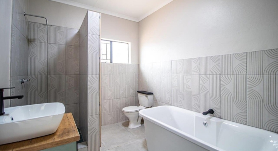 3 Bedroom Property for Sale in Suiderberg Gauteng
