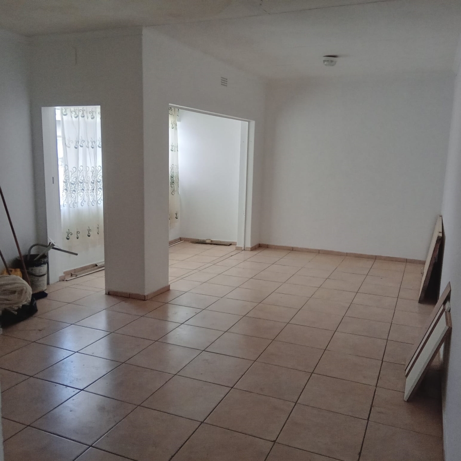 2 Bedroom Property for Sale in Witpoortjie Gauteng