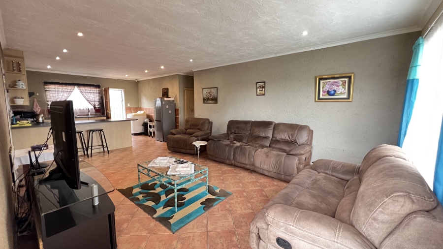 3 Bedroom Property for Sale in Eike Park Gauteng