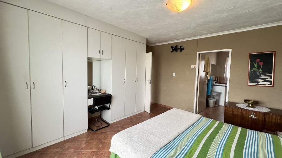 3 Bedroom Property for Sale in Eike Park Gauteng