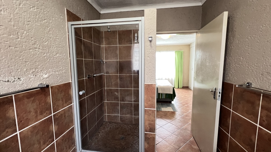 3 Bedroom Property for Sale in Eike Park Gauteng