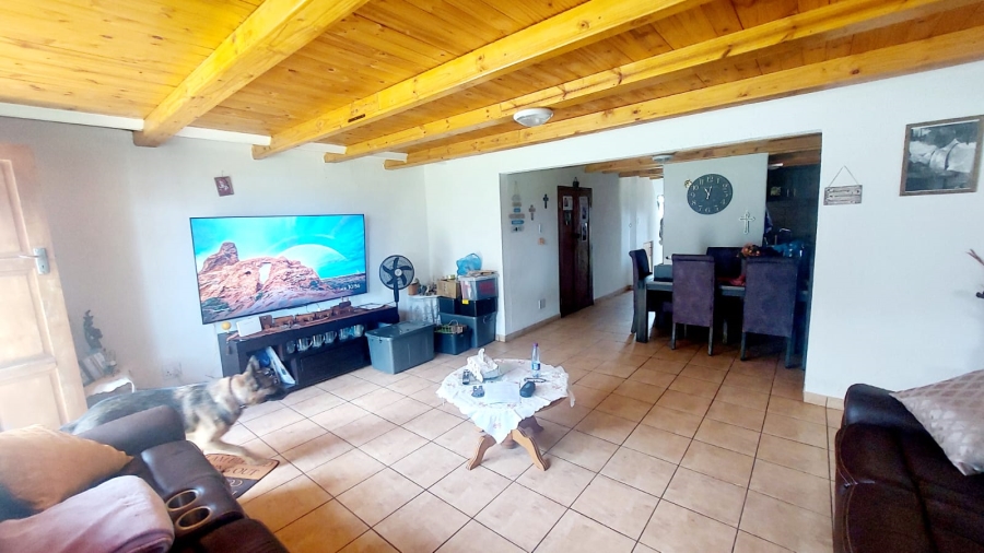 3 Bedroom Property for Sale in Loumarina A H Gauteng
