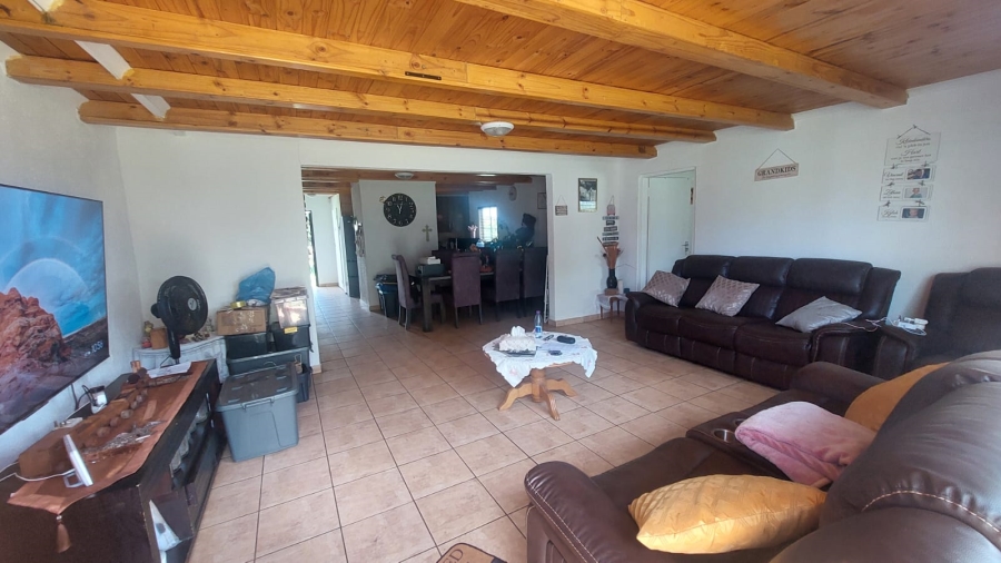 3 Bedroom Property for Sale in Loumarina A H Gauteng