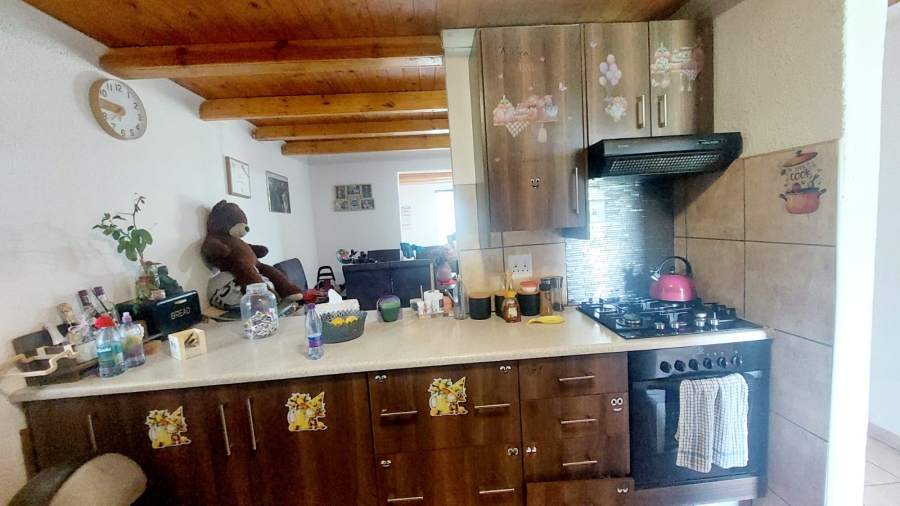 3 Bedroom Property for Sale in Loumarina A H Gauteng