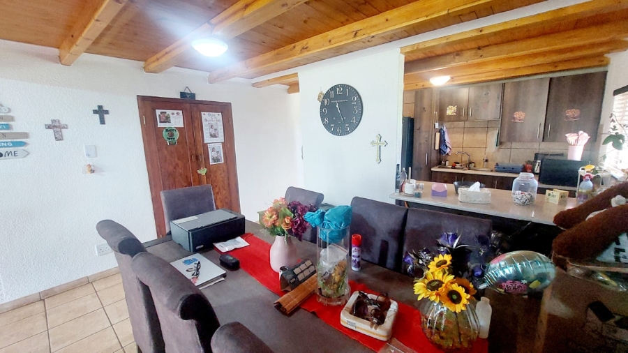 3 Bedroom Property for Sale in Loumarina A H Gauteng