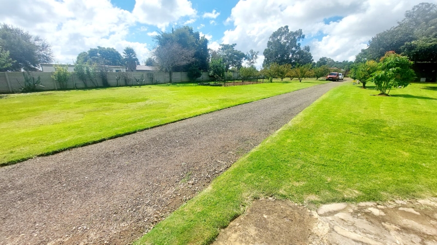 3 Bedroom Property for Sale in Loumarina A H Gauteng
