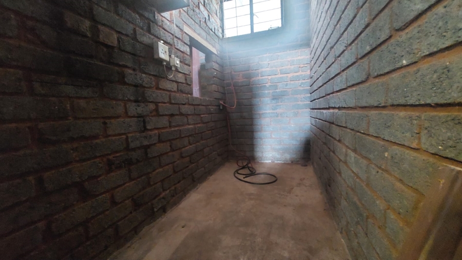 3 Bedroom Property for Sale in Loumarina A H Gauteng