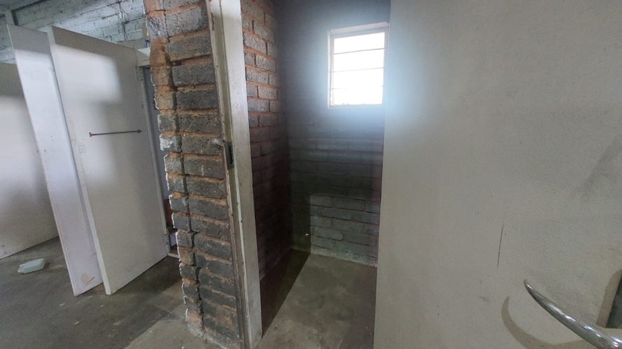 3 Bedroom Property for Sale in Loumarina A H Gauteng