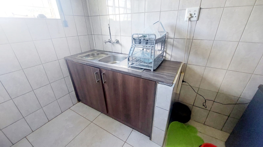 3 Bedroom Property for Sale in Loumarina A H Gauteng