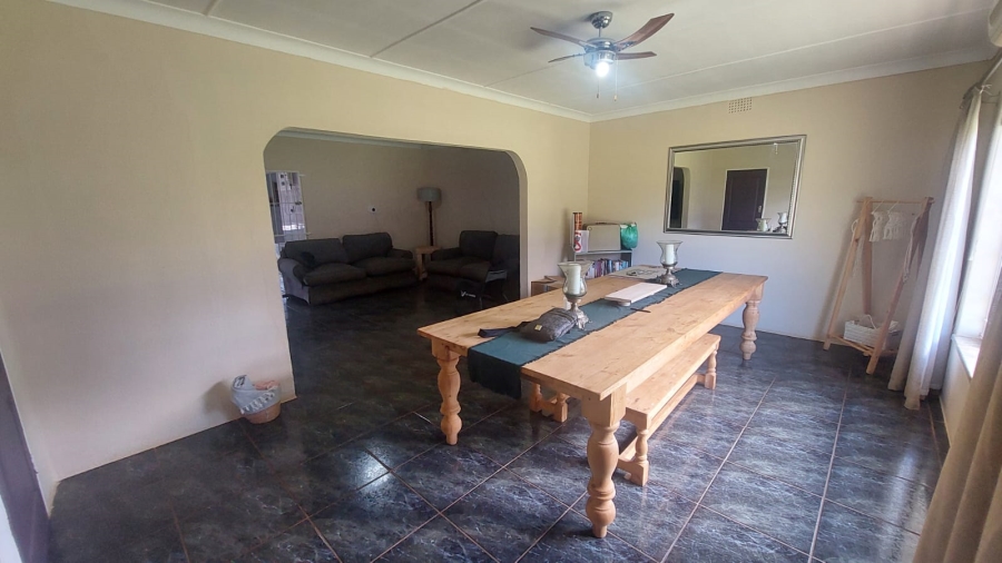 3 Bedroom Property for Sale in Loumarina A H Gauteng