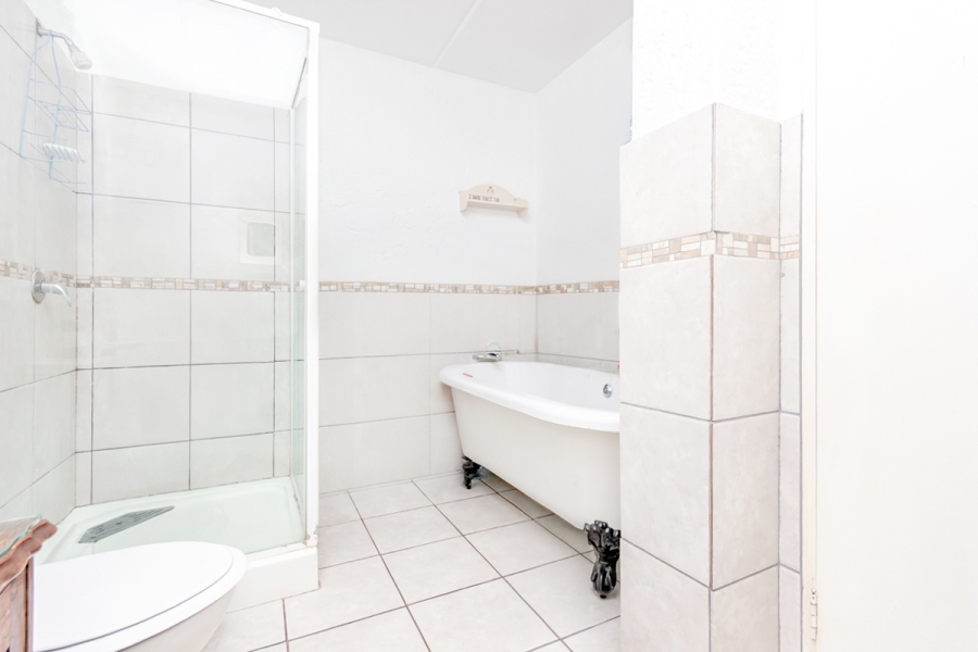 1 Bedroom Property for Sale in Auckland Park Gauteng