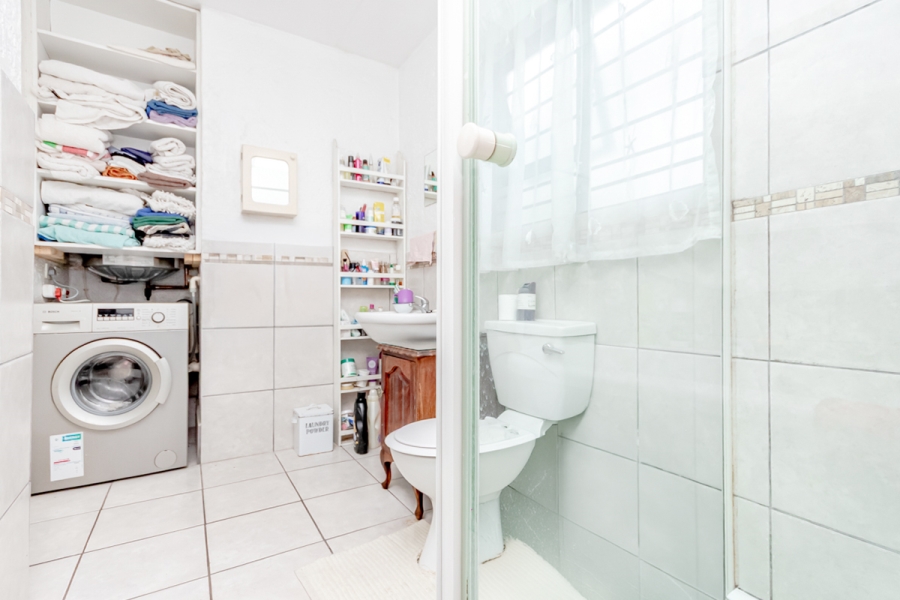 1 Bedroom Property for Sale in Auckland Park Gauteng