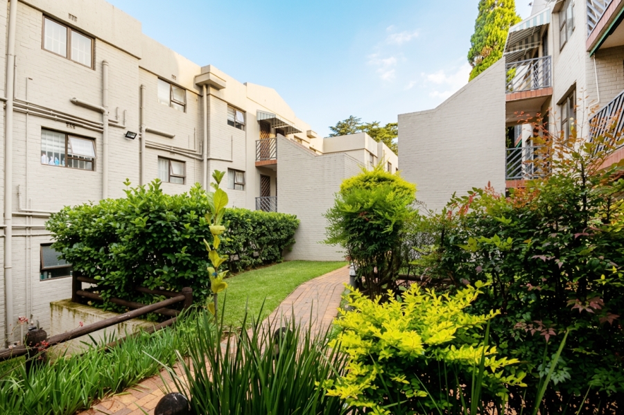 1 Bedroom Property for Sale in Auckland Park Gauteng