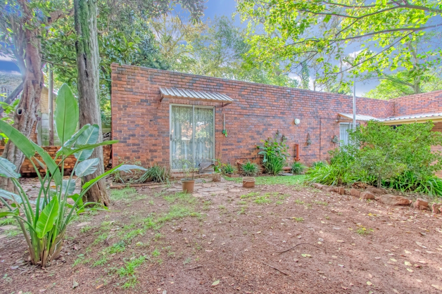 4 Bedroom Property for Sale in Linden Gauteng