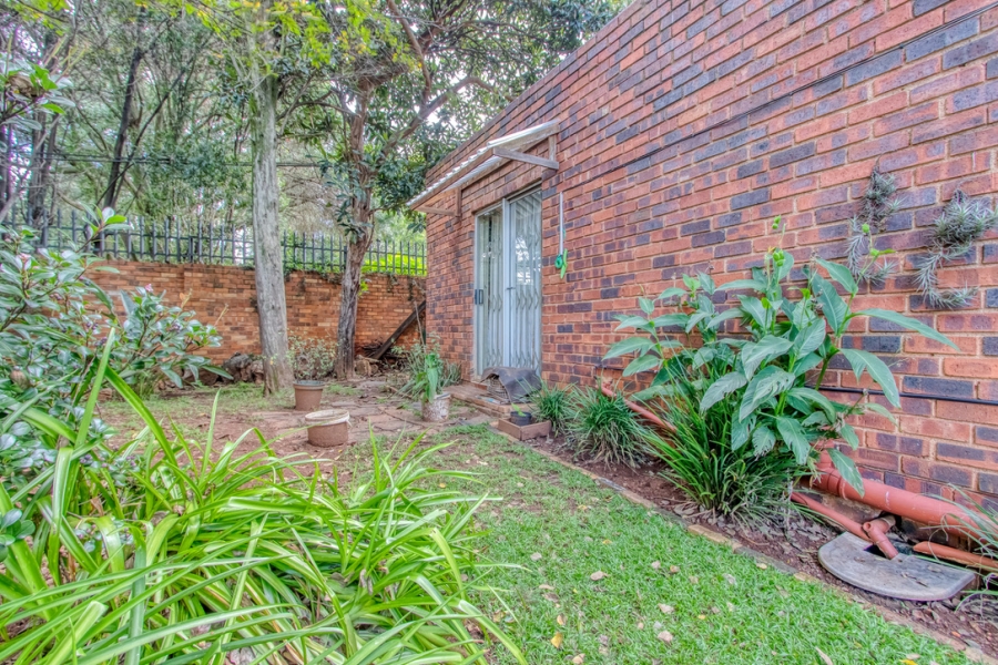 4 Bedroom Property for Sale in Linden Gauteng