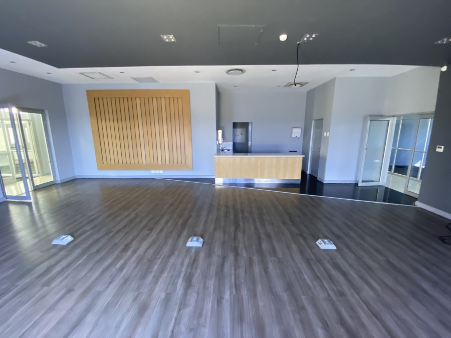 To Let Commercial Property for Rent in Glen Austin Gauteng