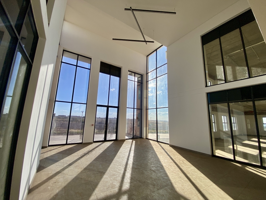 To Let Commercial Property for Rent in Olifantsfontein Gauteng