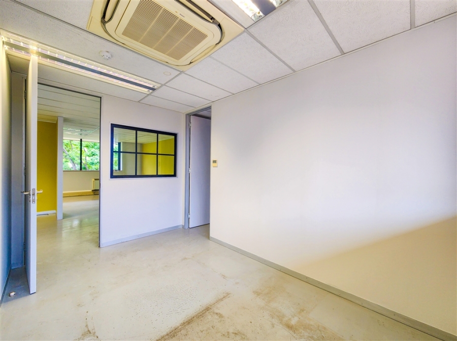 To Let Commercial Property for Rent in Constantia Kloof Gauteng