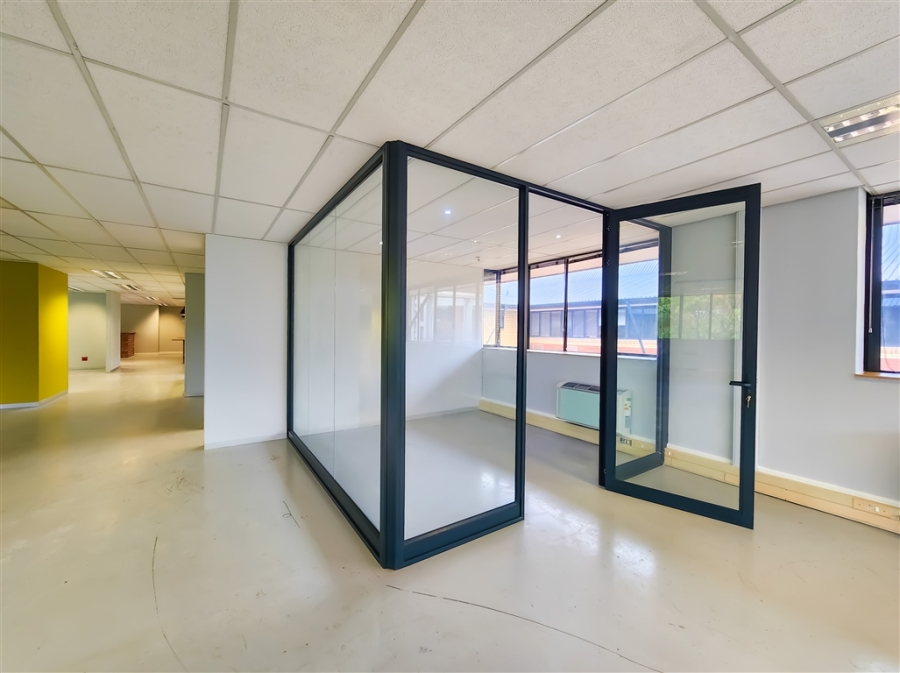 To Let Commercial Property for Rent in Constantia Kloof Gauteng