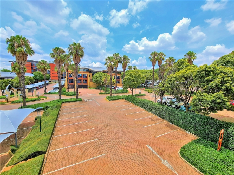 To Let Commercial Property for Rent in Constantia Kloof Gauteng