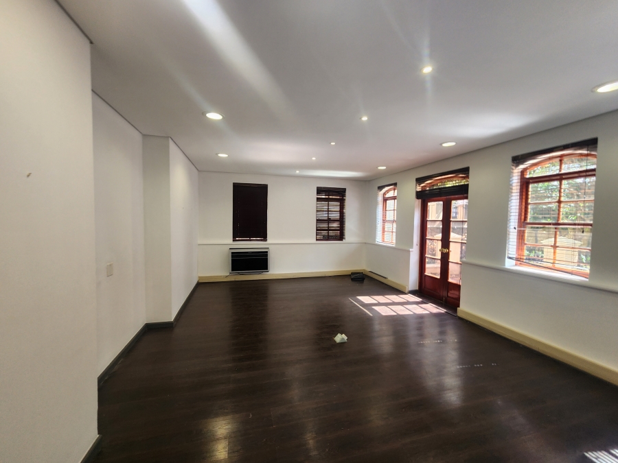 To Let Commercial Property for Rent in Chislehurston Gauteng