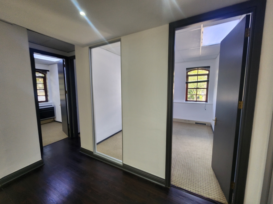 To Let Commercial Property for Rent in Chislehurston Gauteng