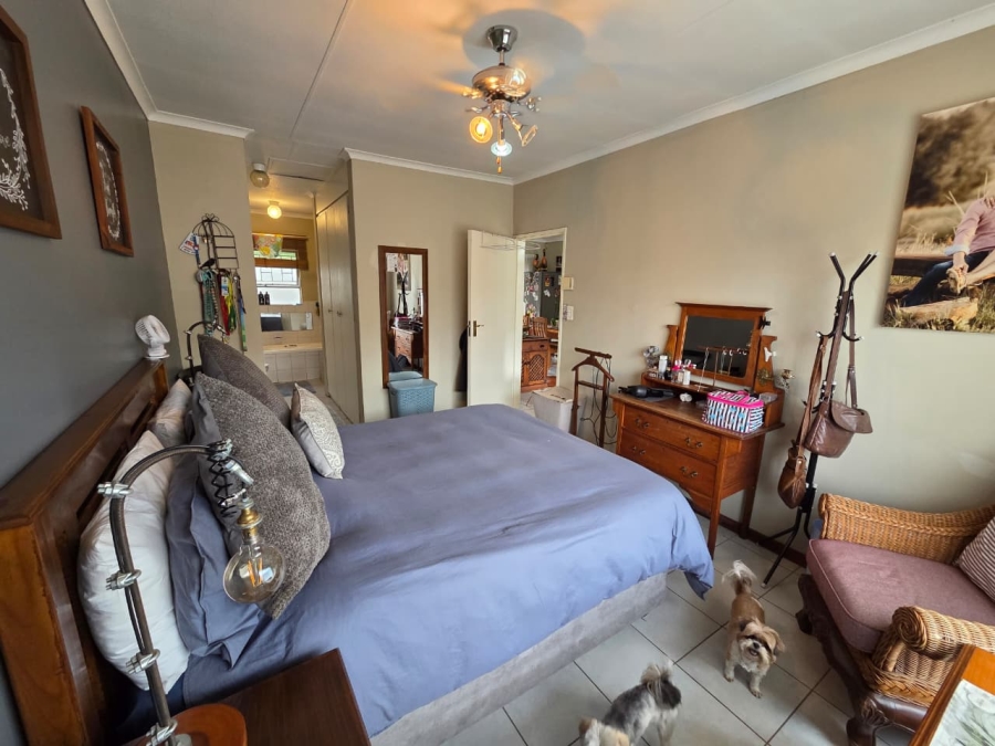 3 Bedroom Property for Sale in Annlin Gauteng