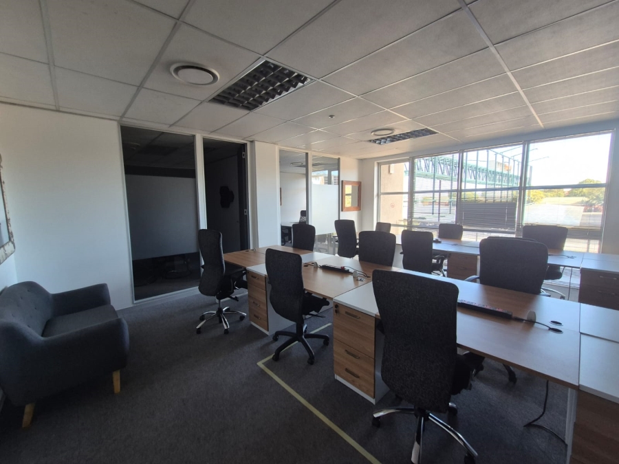 To Let Commercial Property for Rent in Die Hoewes Gauteng