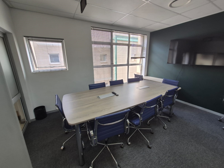 To Let Commercial Property for Rent in Die Hoewes Gauteng
