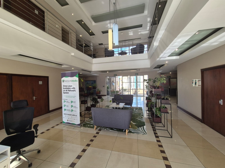 To Let Commercial Property for Rent in Die Hoewes Gauteng
