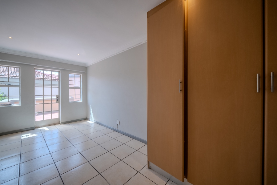 4 Bedroom Property for Sale in Equestria Gauteng