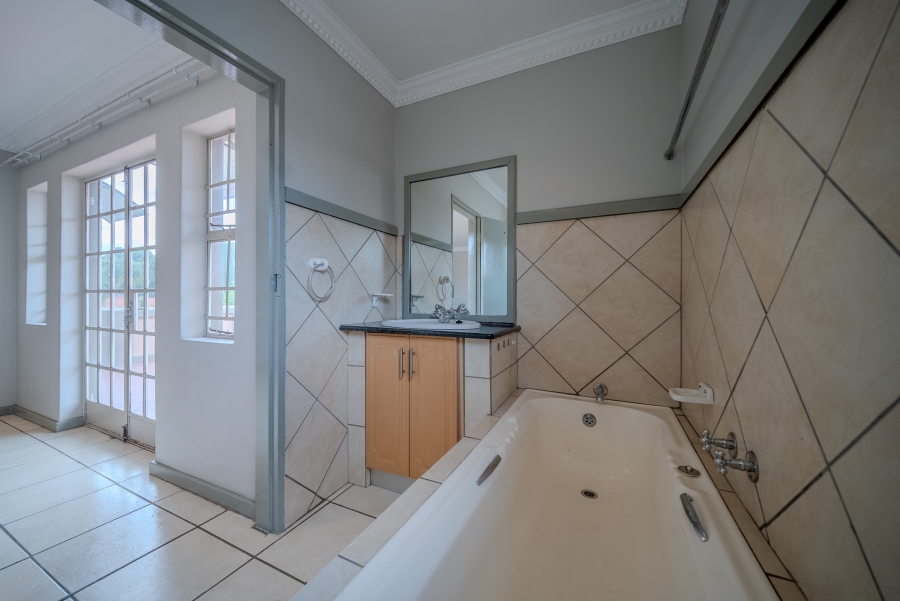 4 Bedroom Property for Sale in Equestria Gauteng