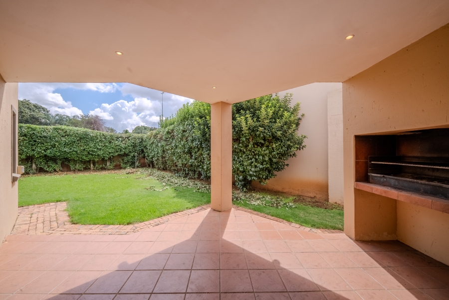 4 Bedroom Property for Sale in Equestria Gauteng