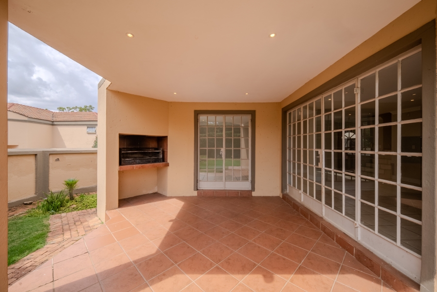 4 Bedroom Property for Sale in Equestria Gauteng